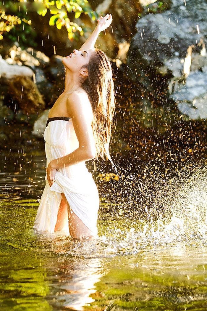 Marie Avgeropoulos in Zhangjiakou