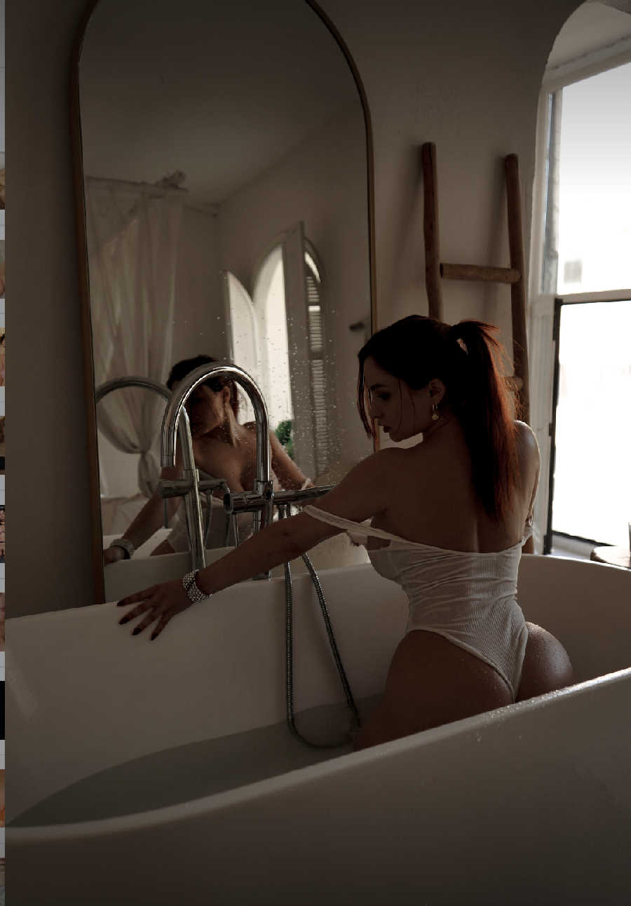 A playful frame from Miranda Faith nude — online in Zhangjiakou