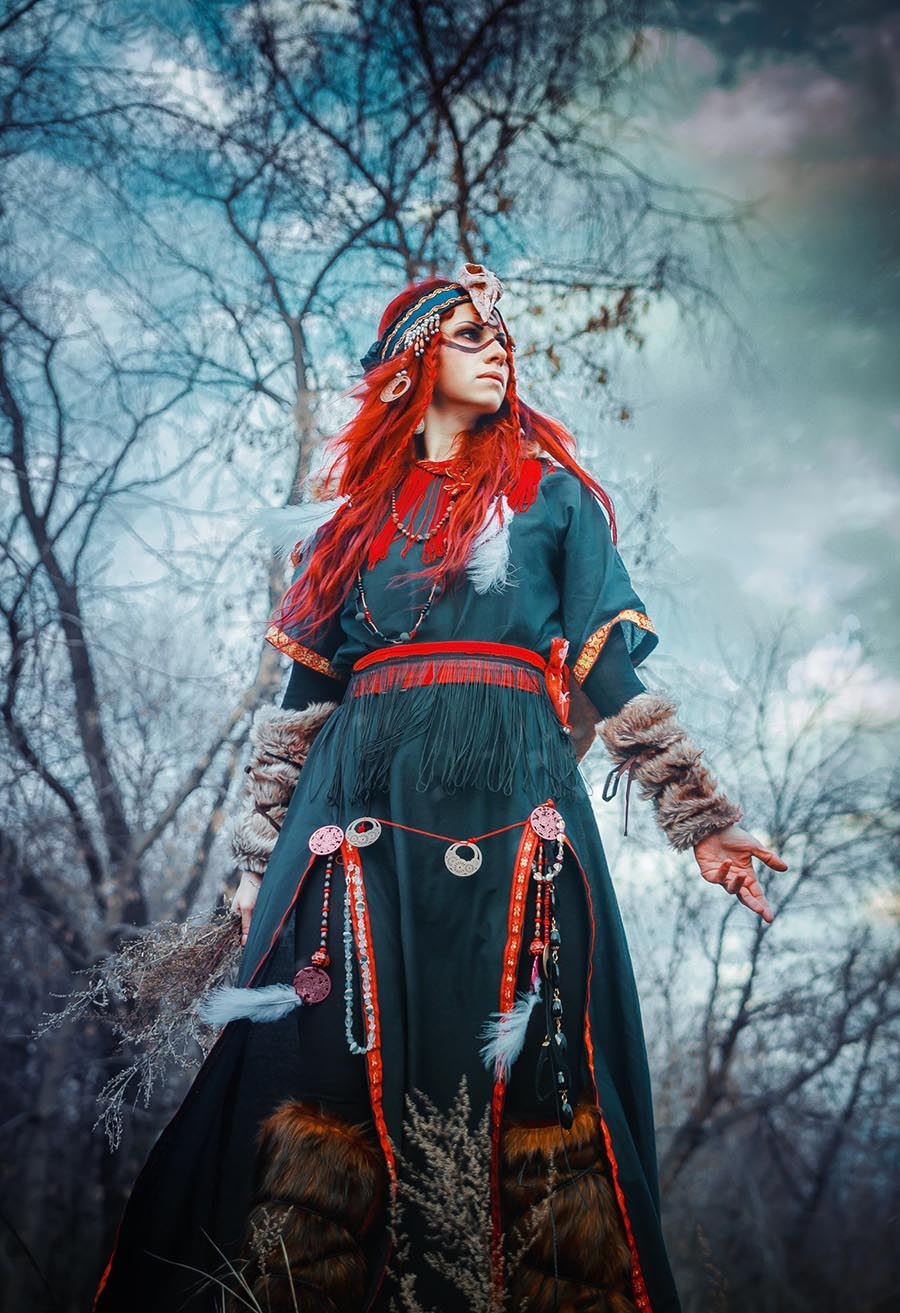 Girls in Slavic costumes underwear in Zhangjiakou